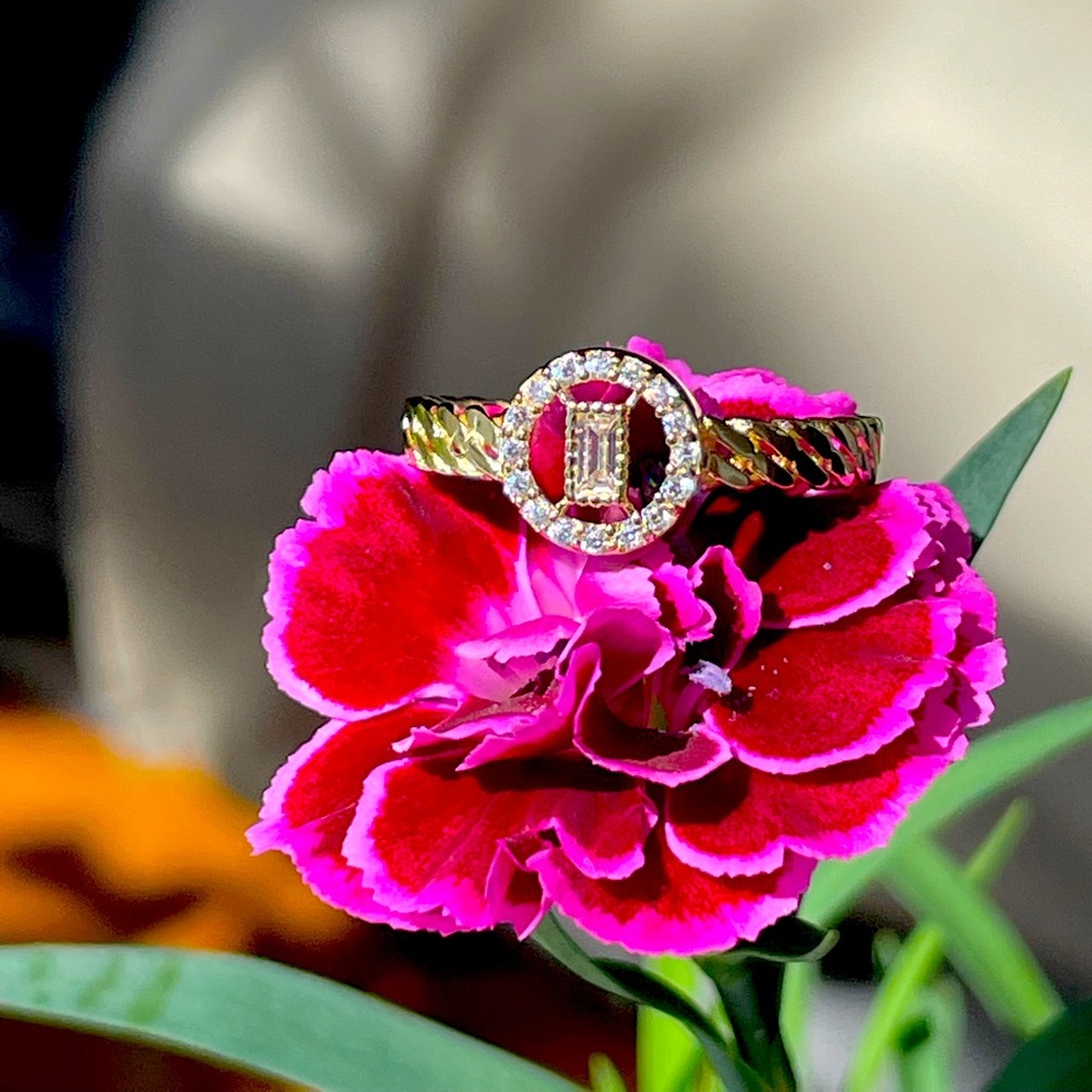 14k gold solid ring with CZ